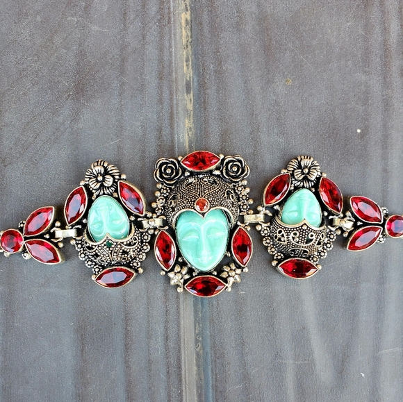 New Carved 3 Blue Goddess Face Garnet 925 Silver Bracelet. - Picture 12 of 15